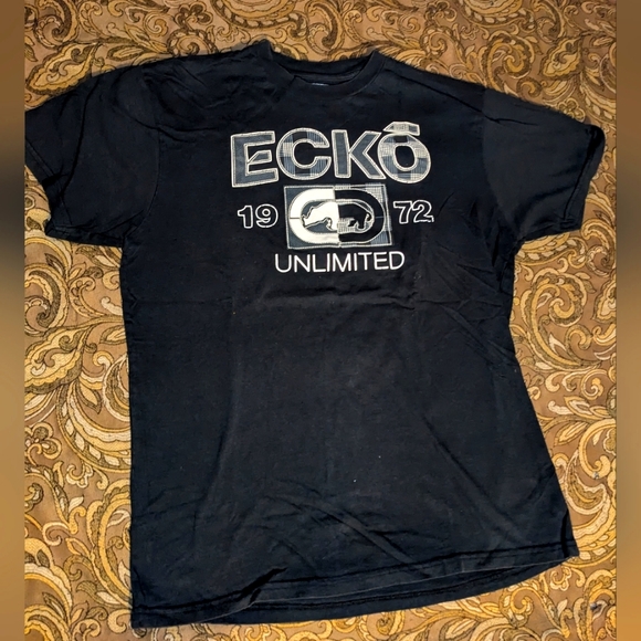 Ecko Unlimited 1972 T-shirt 🖤🤍 - Picture 1 of 4
